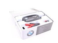 ES#4042901 - 82110087135 - BMW Battery Charger - 4 amp battery charger - select between standard/AGM and lithium batteries - Genuine BMW - BMW