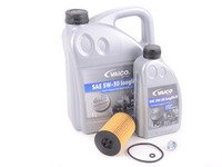 ES#3142242 - CVCAECOKT - Economy Oil Service Kit - Includes Hengst oil filter and Vaico 5w-30 oil - Assembled By ECS - Audi Volkswagen