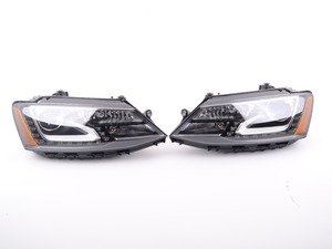 Volkswagen Jetta Vi Sedan Gli Headlights Page 1 Ecs Tuning Es 2972709 5c7941751dkt Bi Xenon Hid Headlight Set Us Spec