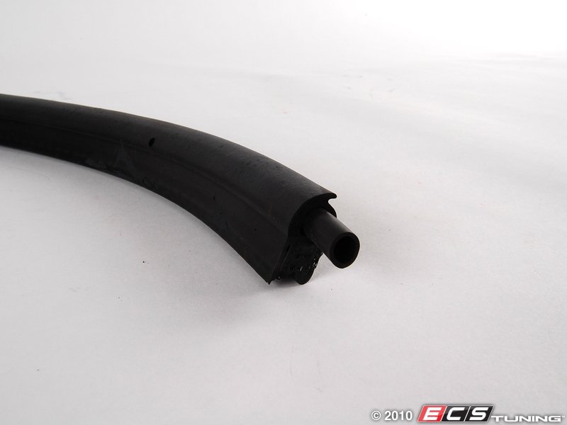 Genuine BMW 51711977050 Trunk Lid Gasket (51711977050)