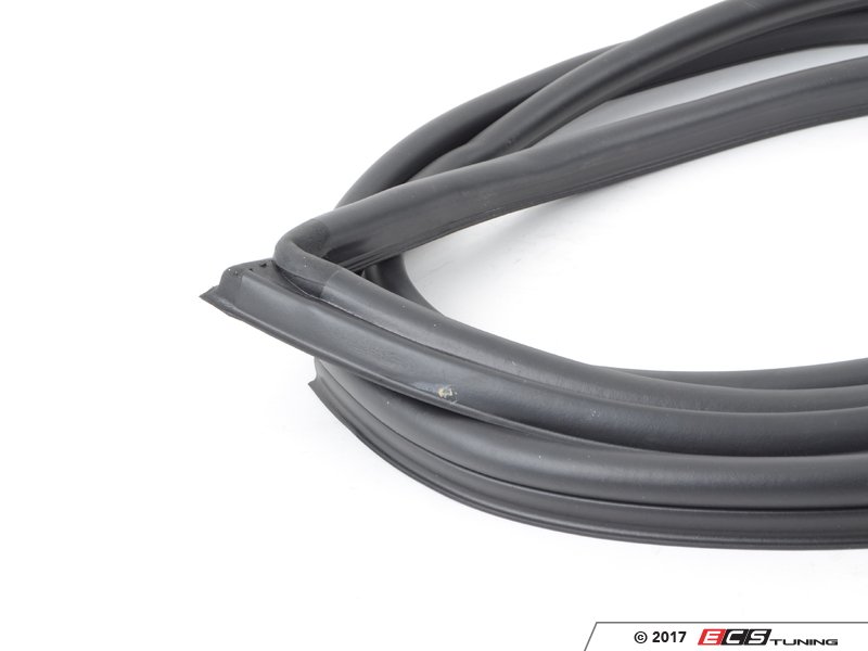 URO Parts 2027200978 – Guarnizione Per Porta Auto – Gomma EPDM Resistente E Silenziosa - 4