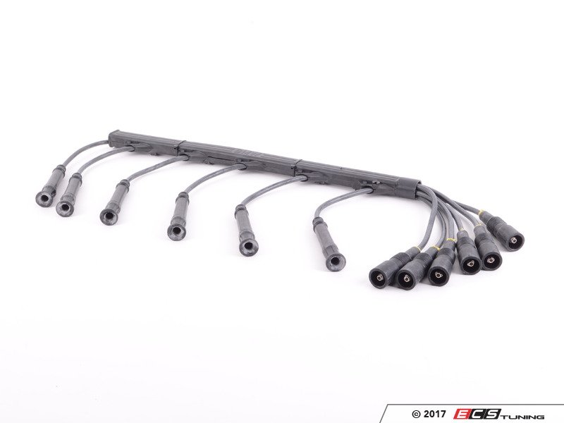 Genuine BMW 12121705714 E30 Spark Plug Wire Set (12121705714)