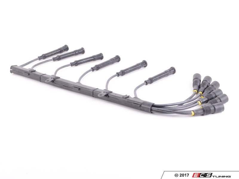 Genuine BMW 12121705714 E30 Spark Plug Wire Set (12121705714)